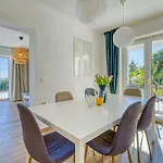 Apartment Palma-3 By Interhome