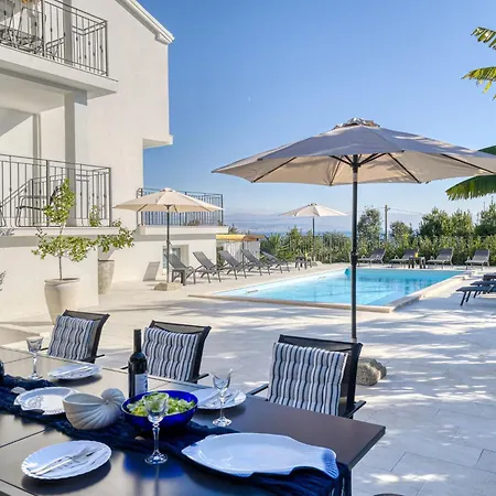 Palma-3 By Interhome