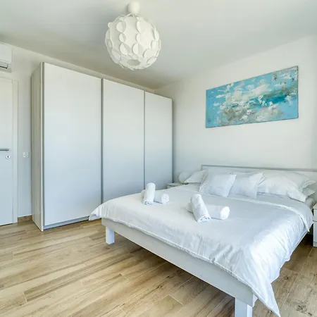 Palma-3 By Interhome