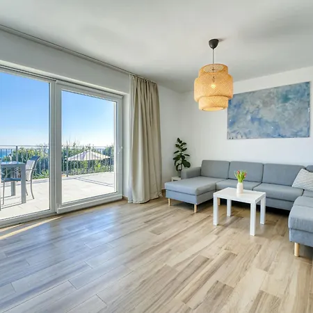 Palma-3 By Interhome *