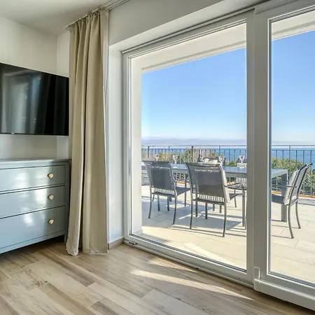 Palma-3 By Interhome * Lovran